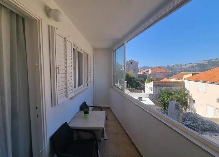 Lumina Korčula