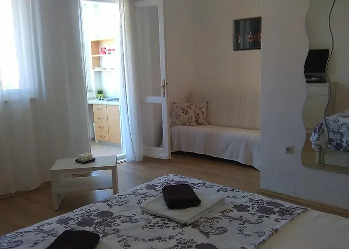 Lumina Korčula