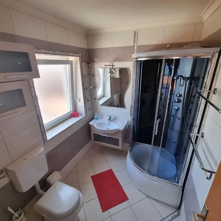 Guest house Franica