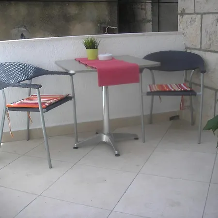 Guest house Franica