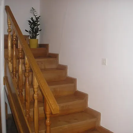 Franica Pensión 3*