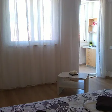 Franica Guest house